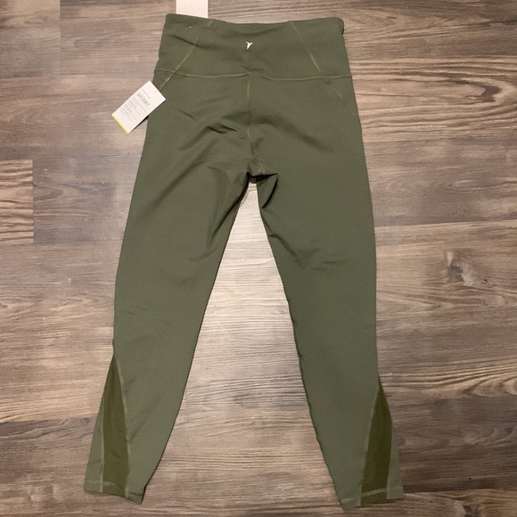 NWT Old Navy High Rise 7/8 Elevate Legging - Picture 3 of 5
